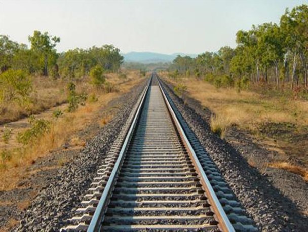 ایجاد خط فرعی راه‌آهن به شهرک صنعتی اقلید