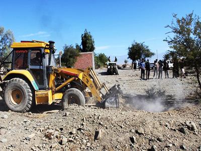 پلمپ 46 حلقه چاه غير مجاز در زرين دشت فارس