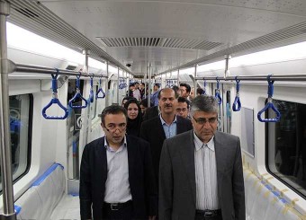 بازدید شهردار شیراز  از قطار شهري