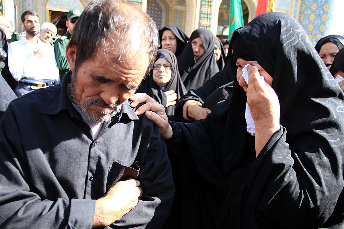تشییع پیکر شهید «هزاره» در آستان قدس حسینی