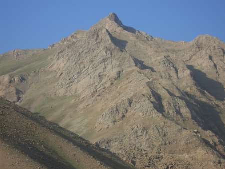 فتح قله آب سفیدشهرکرد توسط کوهنوردان شهرستان مهر