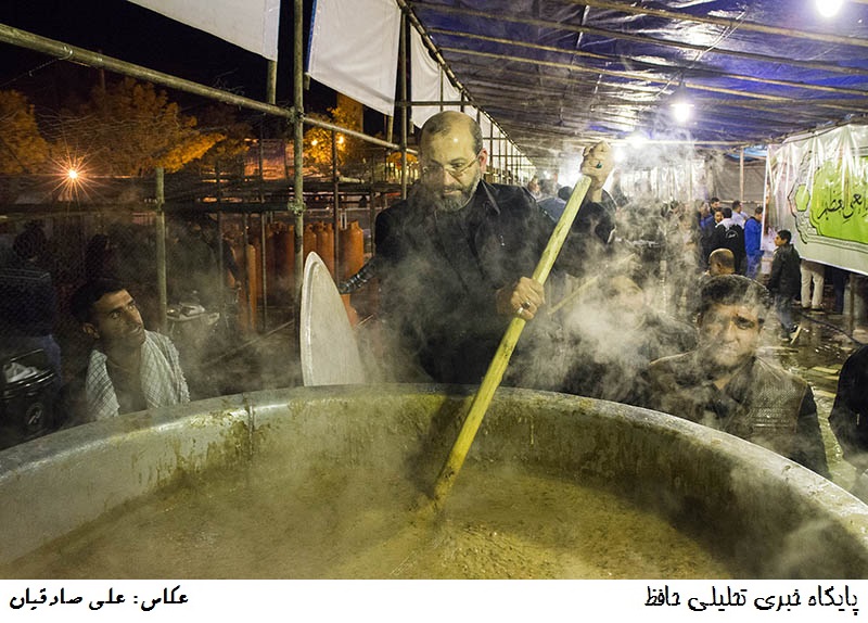 پخت آش هشتاد هزار کیلویی در شیراز