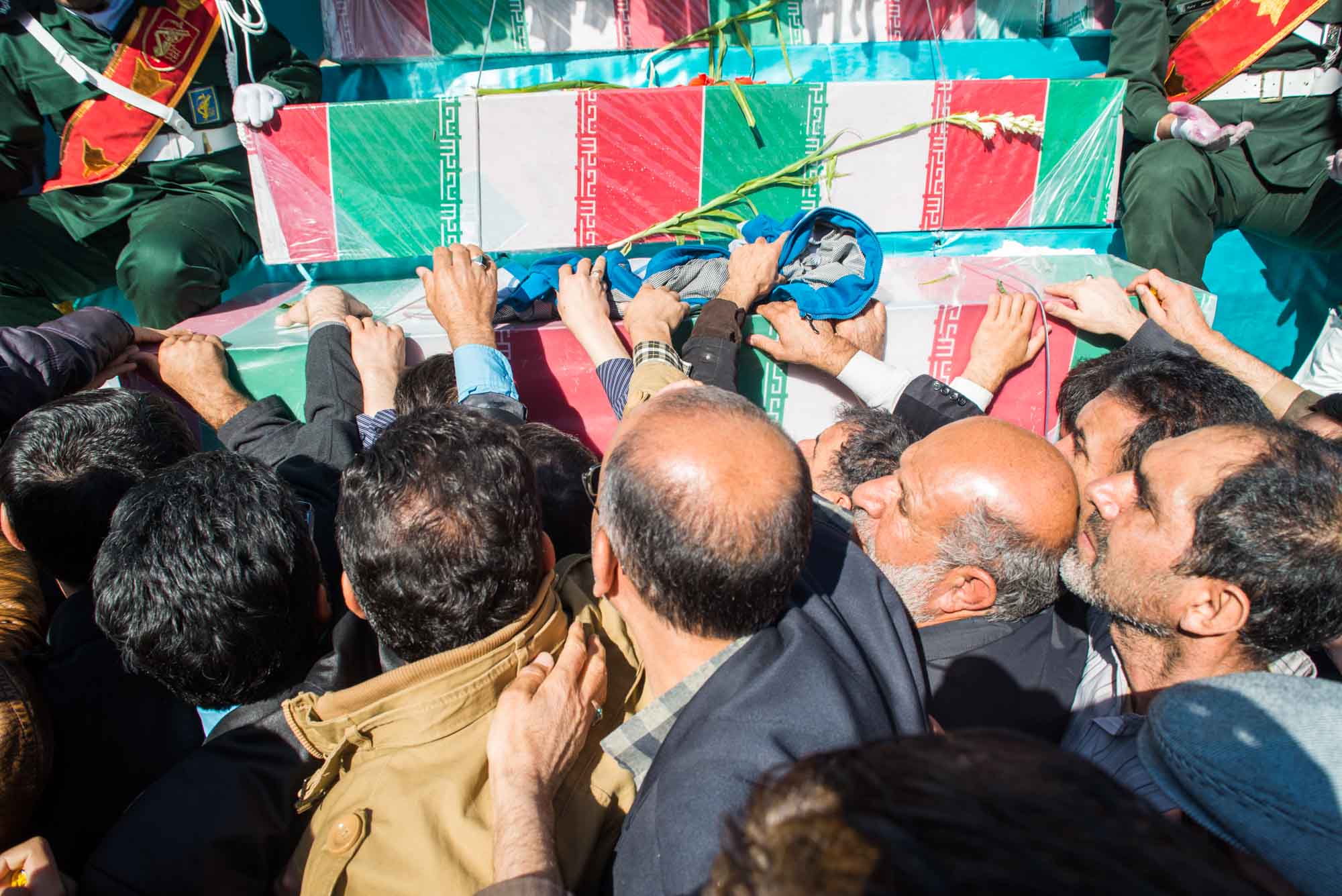 تشییع 94 شهید گمنام در شیراز