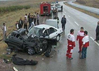عامل انسانی علت اصلی حوادث و تلفات رانندگی در فارس/ جاده ها: باور کنید ما بی تقصیریم!