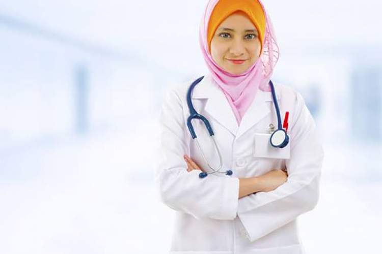 فارس رتبه دوم پزشکان زن متخصص در کشور