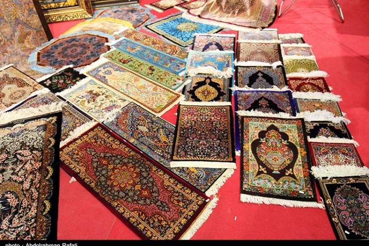 هنرمندان استان فارس در المپیاد ملی فرش دستباف خوش درخشیدند