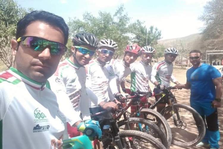 تیم فارس به مرحله دوم لیگ دوچرخه‌سواری کشور راه یافت