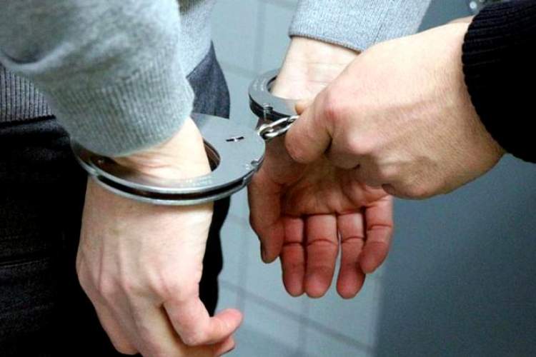فساد مالی عامل دستگیری 4 نفر در شورا و شهرداری صدرا