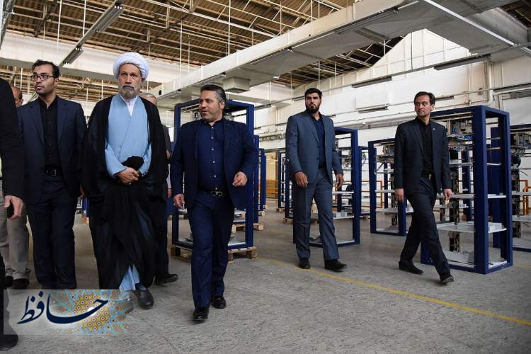 بازدید امام جمعه شیراز از کارخانجات مخابرات ایران ITMC (زیمنس سابق)