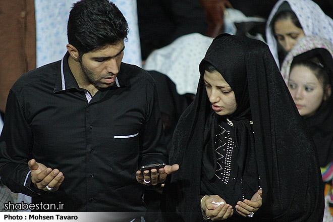 گزارش تصویری شب احیا در شاهچراغ(ع)