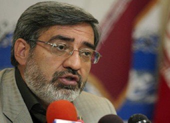 وزیرکشور: سودجویی از کارت کمیته‌امداد برای واردات پورشه