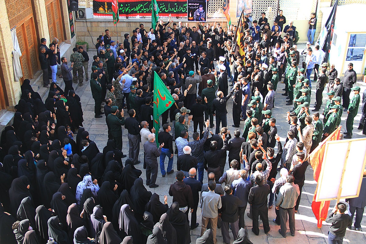 تشییع پیکر شهید «هزاره» در آستان قدس حسینی