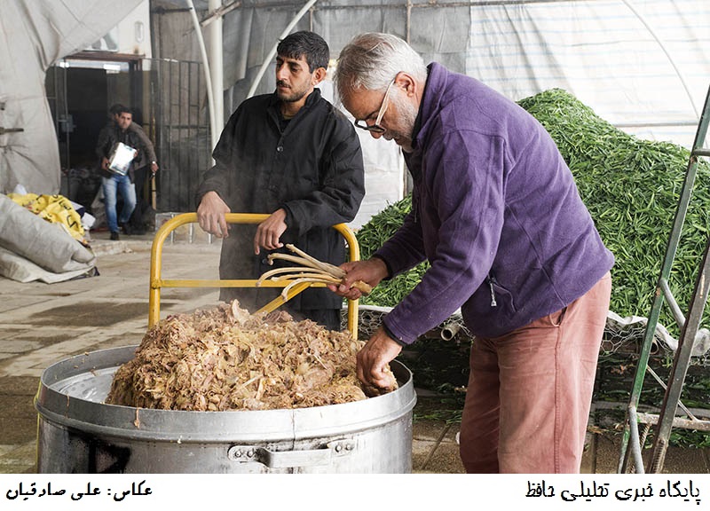 پخت آش هشتاد هزار کیلویی در شیراز