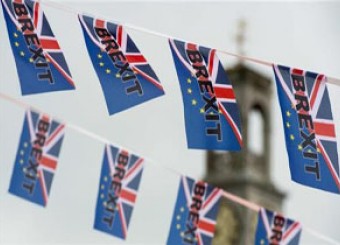 انتقاد دیپلمات انگلیسی از سیاست‌های مبهم دولت ترزا می در قبال برگسیت
