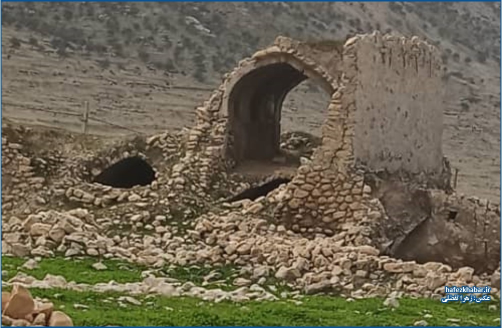 نگارخانه از روستای الیف کمارج کازرون