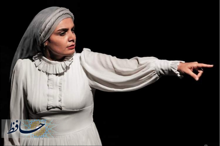 نمایش آنتیگتونه در لامرد/ عکس: عبدالحسین واعظ‌زاده