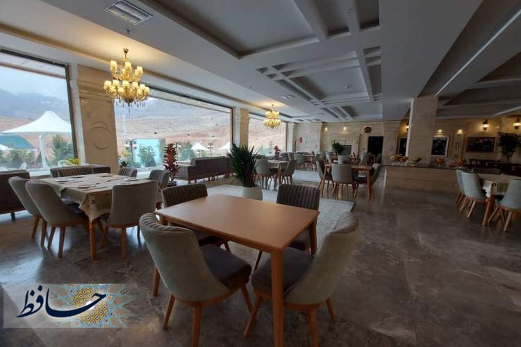 افتتاح یک هتل در روستای هدف گردشگری قلات شیراز
