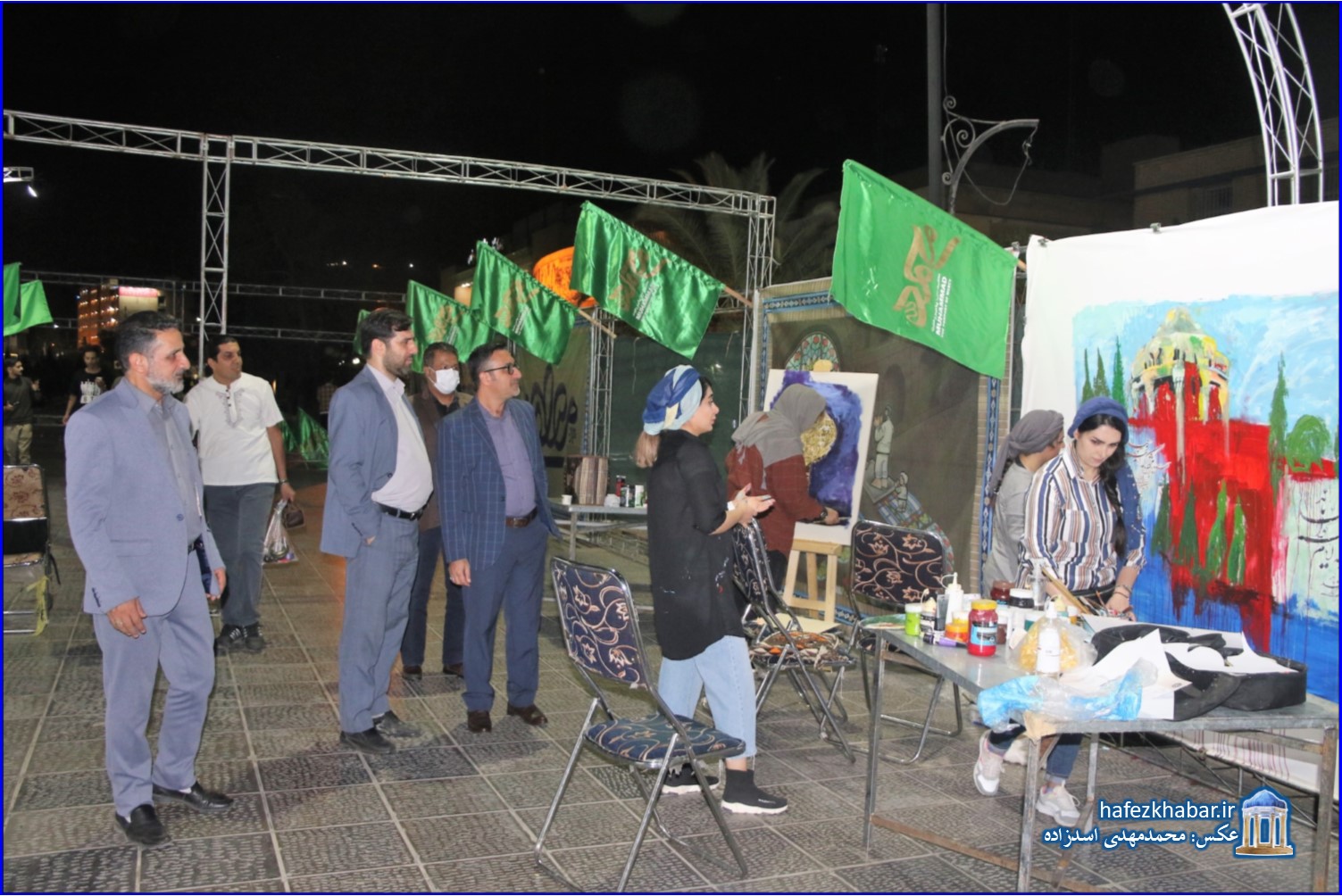 در پاسداشت هفته وحدت و هفته بزرگداشت حافظ؛ گشایش نمایشگاه هنرهای تجسمی آستان جانان/ عکس: محمدمهدی اسدزاده