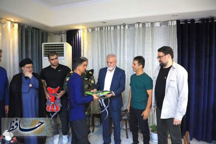 حضور شهردار شیراز در اردوی تیم ملی کشتی فرنگی ایران