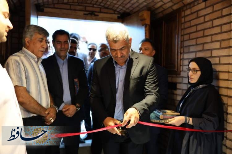 خاتم ایرانی در قاب موزه
