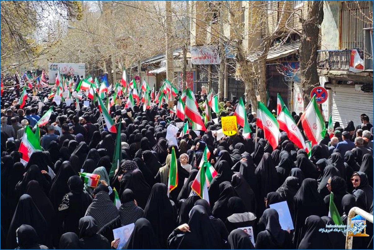 شهدای دفاع مقدس سوم بر دوش مردم سپیدان/ عکس: میلاد امیری‌نژاد